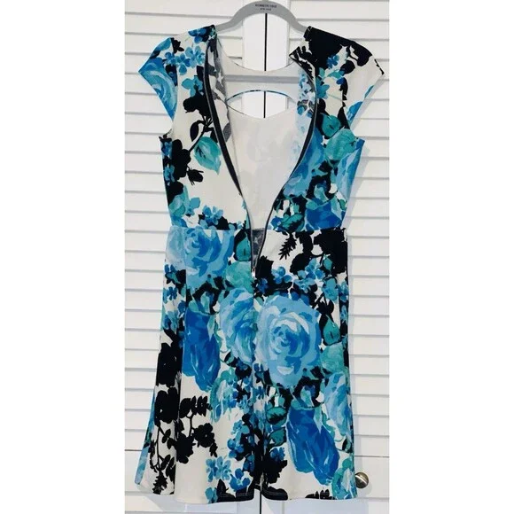 Glam Doll Dress Cut Out Neck And Sides. Stretch Zip Back Floral Women’s Size M - Picture 8 of 10